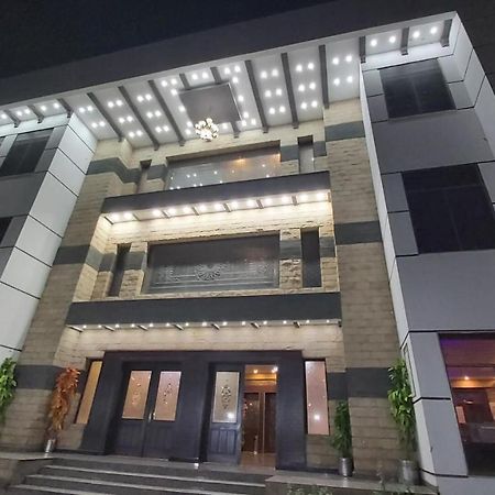 Royaute Luxury Hotel 锡亚尔科特 外观 照片